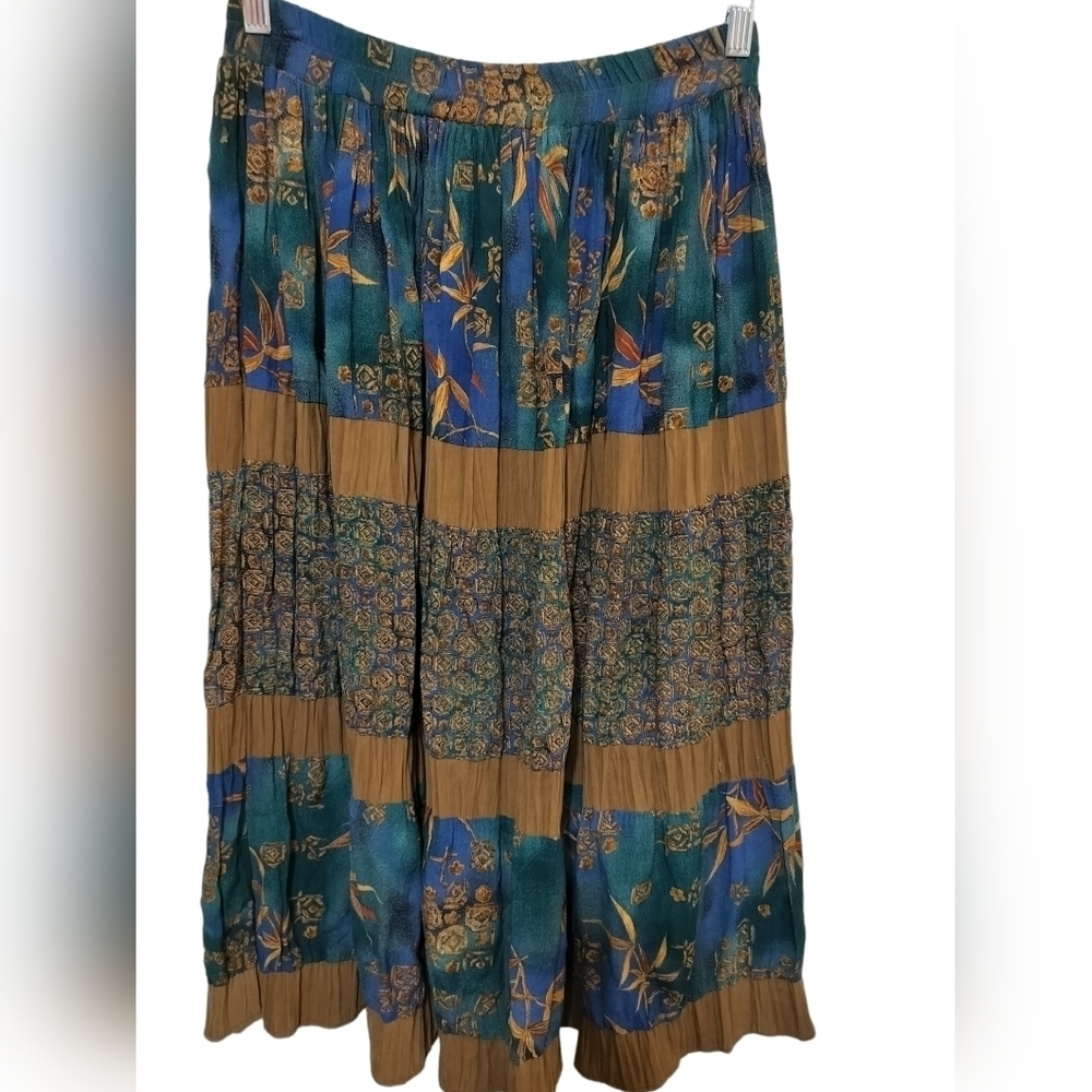 SK83) Vintage Ali Miles Crinkle Tiered Pullon Rayon Skirt Size Medium